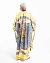 Load image into Gallery viewer, The “Housewife” Kimono
